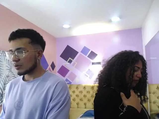 Noa-N-Carolain on BongaCams 