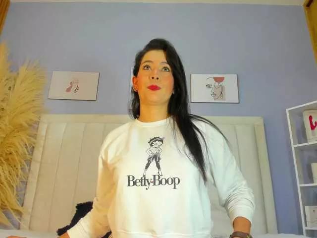 paula-brown on BongaCams 