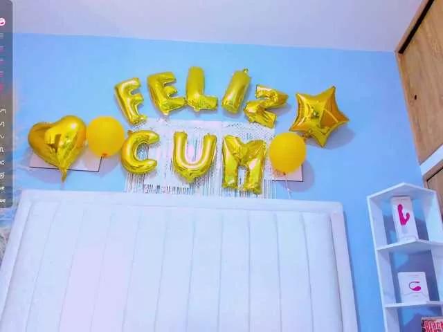 paula-brown on BongaCams 