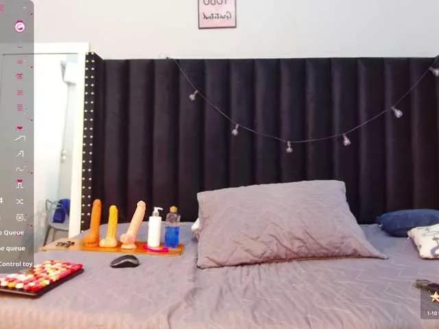 petitelittleebony