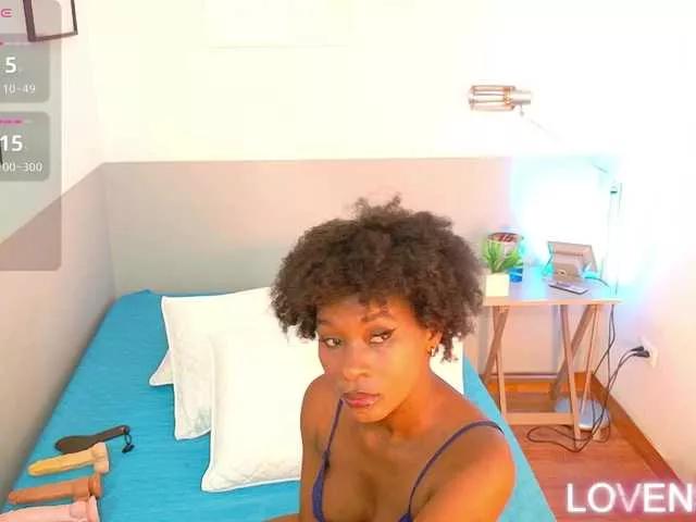 petitelittleebony