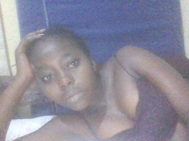 PrettyG on BongaCams 