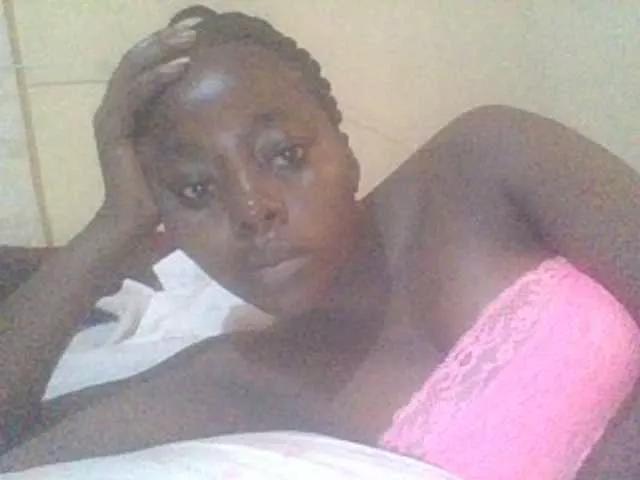 PrettyG on BongaCams 