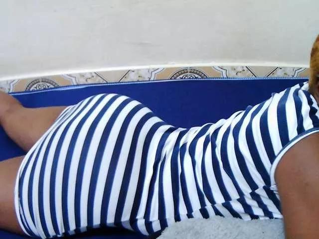 prettyjazmine on BongaCams 