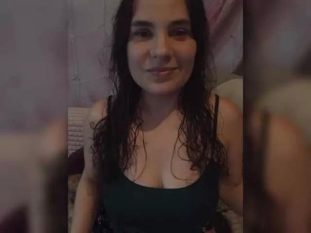 PrettyWitch on BongaCams 