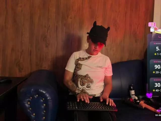 Pussy18Hardcore on BongaCams 