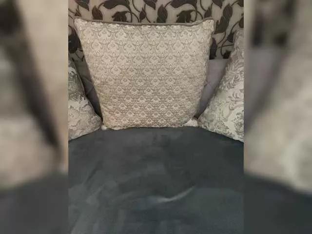 Raduga-25 on BongaCams 
