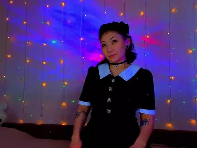 RenaWong on BongaCams 