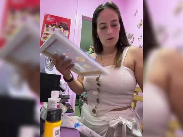 roussemelinda on BongaCams 