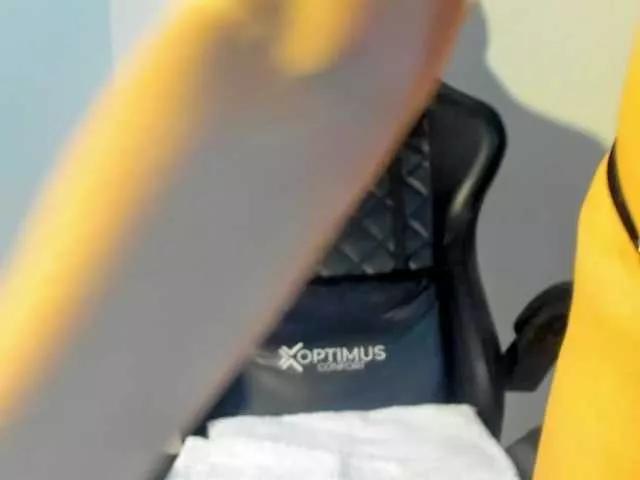 Samhotie on BongaCams 