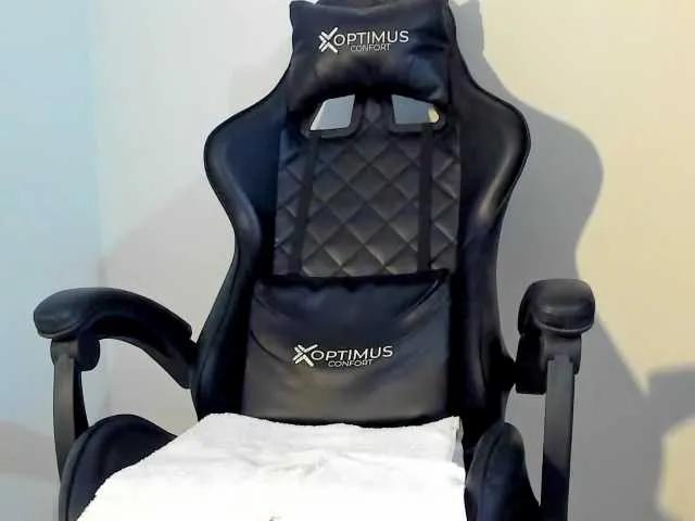 Samhotie on BongaCams 