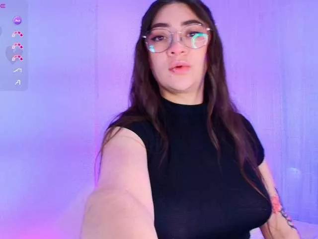 Samii-Evans on BongaCams 
