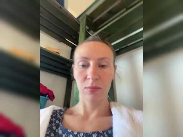 Saveta on BongaCams 