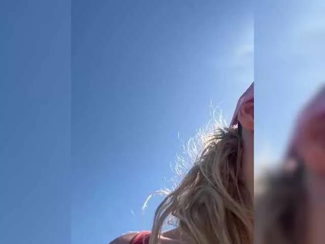 Saveta on BongaCams 