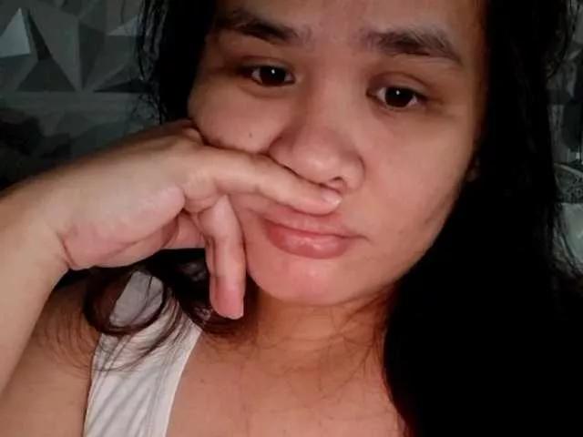 sexyasian27 on BongaCams 