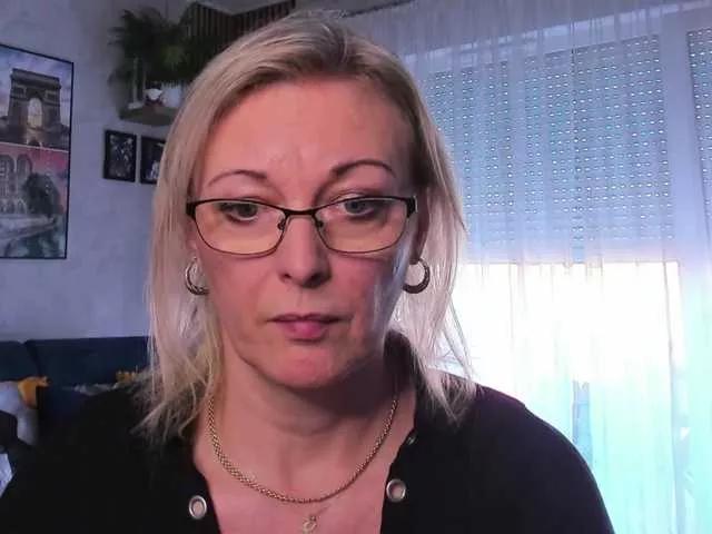 SoftVANESSA on BongaCams 