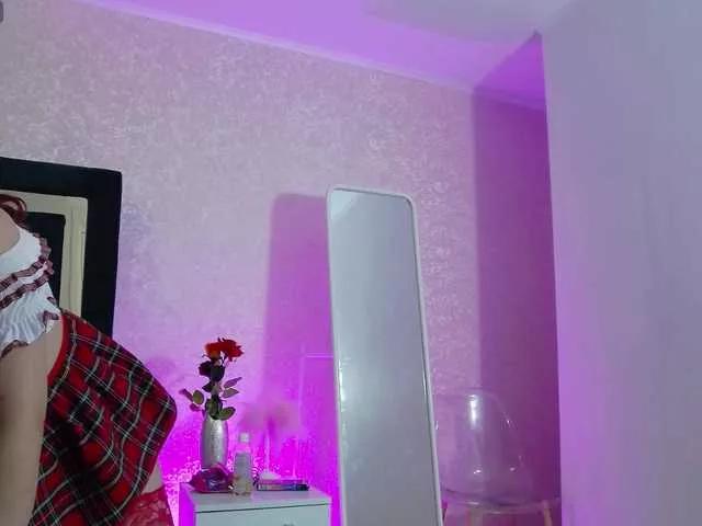 SoniaTeen on BongaCams 