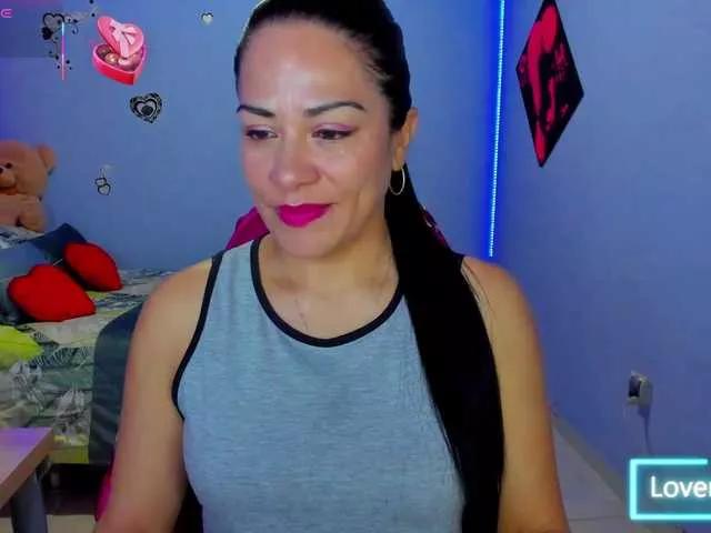 SusanRamirez on BongaCams 