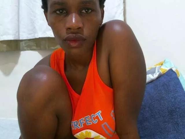 sweet-brown on BongaCams 