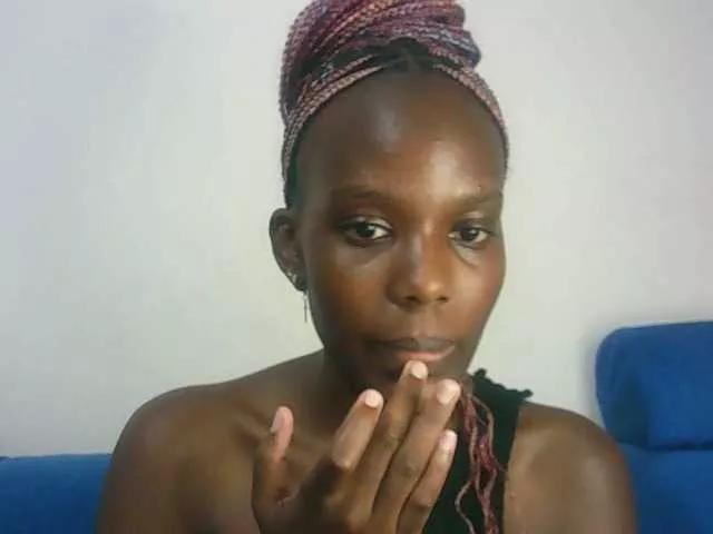 sweetberryy on BongaCams 