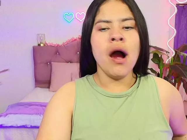 Talia-tay on BongaCams 