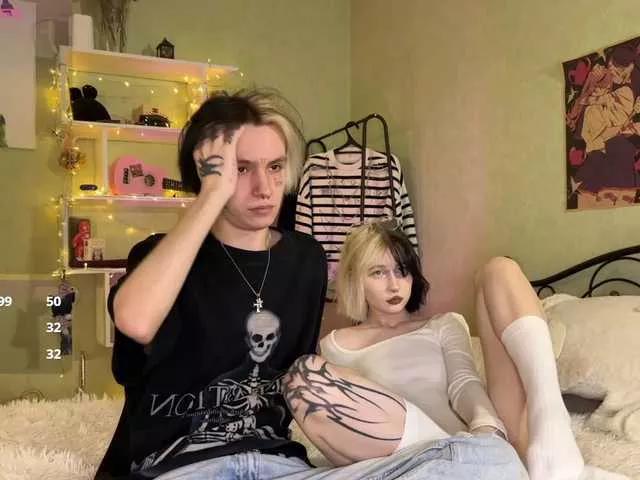 VeryRareTwins on BongaCams 