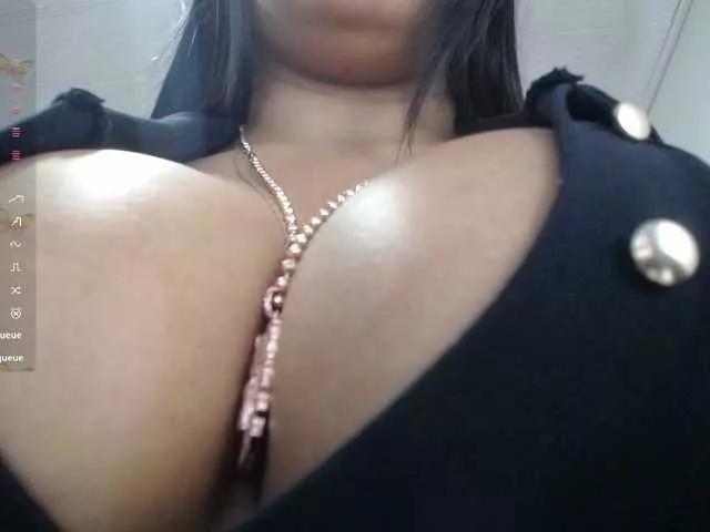 violeta-thequeen on BongaCams 