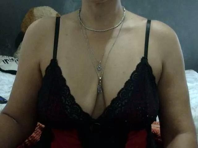 volupmilf on BongaCams 