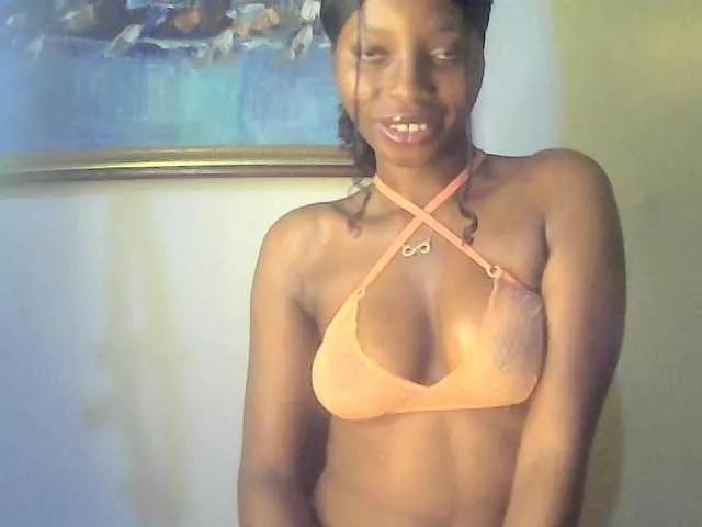 X-rosy on BongaCams 