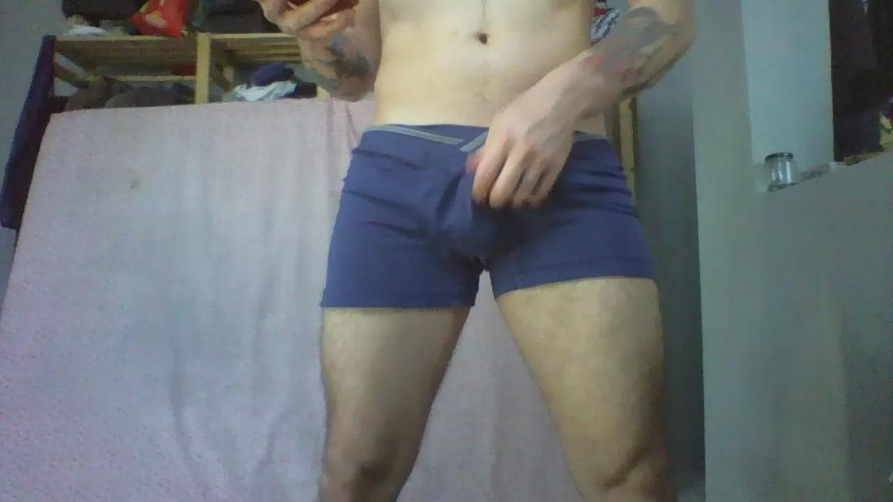 8latin on Cam4 