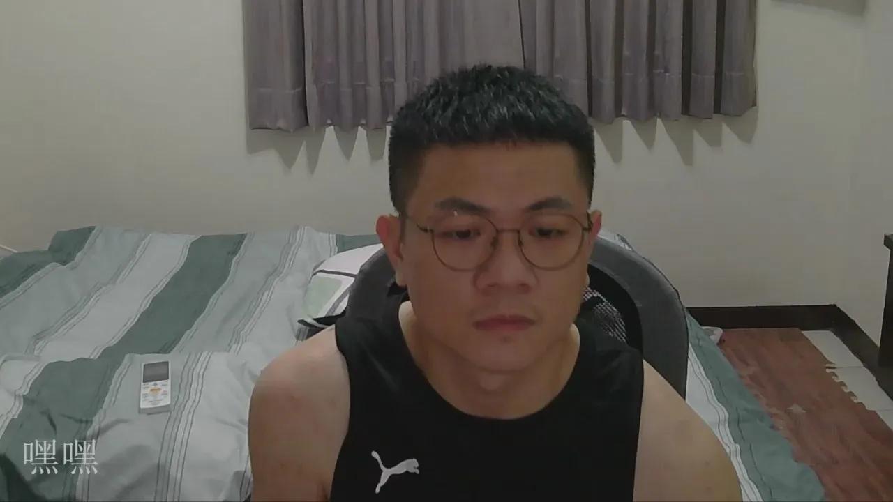 _YOMOY_ on Cam4 