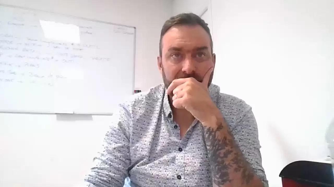 amant35_x on Cam4 