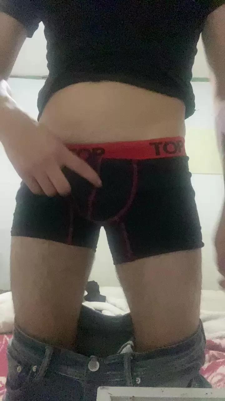 Ambi234 on Cam4 