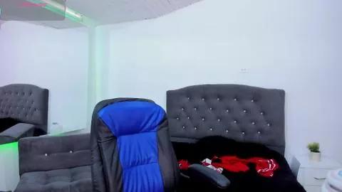Annekiss on Cam4 