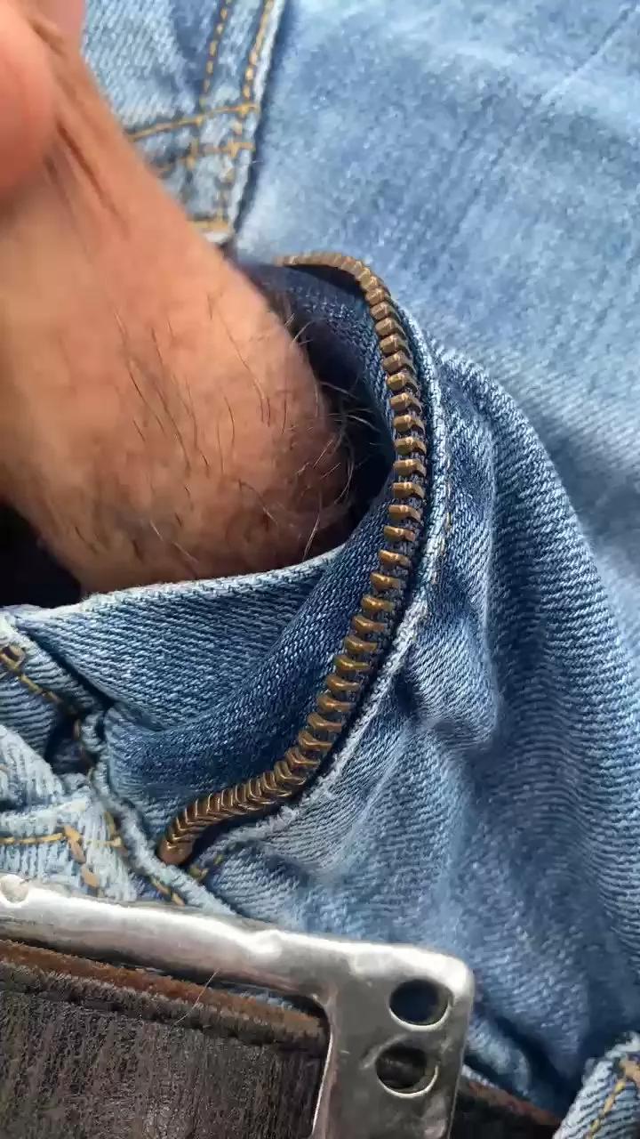 Bart1389 on Cam4 