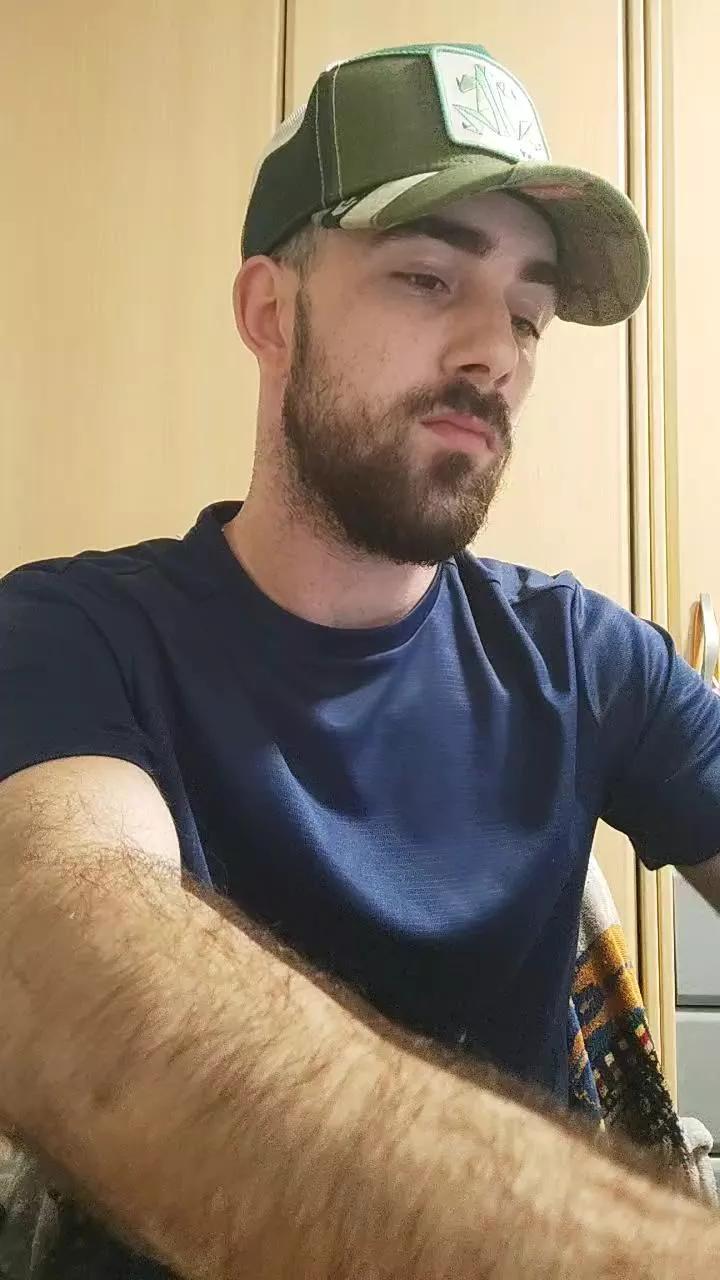Bcn18Real on Cam4 