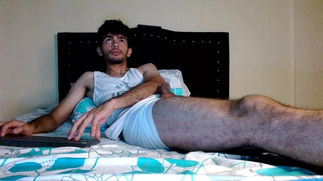 Bear_97x on Cam4 