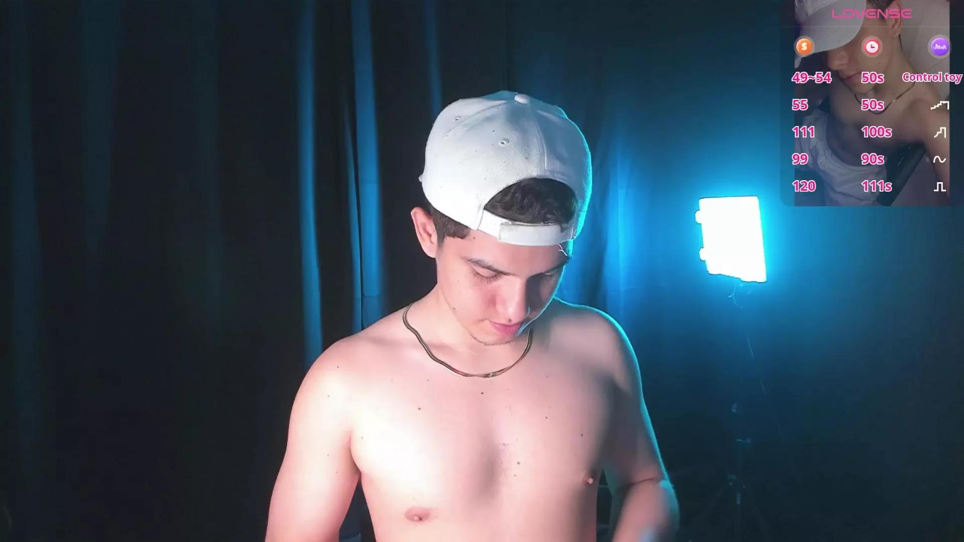 Brat__ on Cam4 