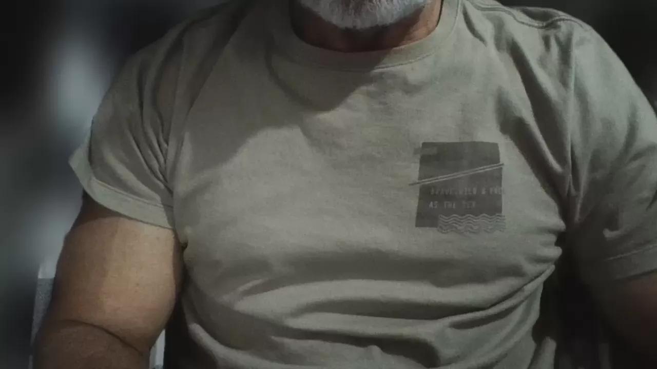 C4pt_Iv4n0v on Cam4 