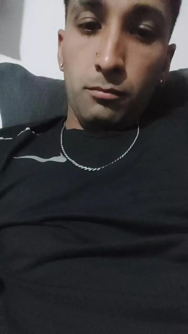 chaojr on Cam4 