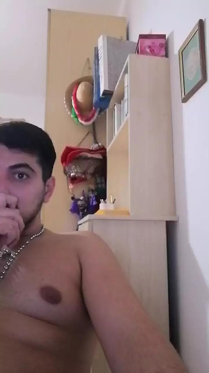 ciaosonoio87 on Cam4 