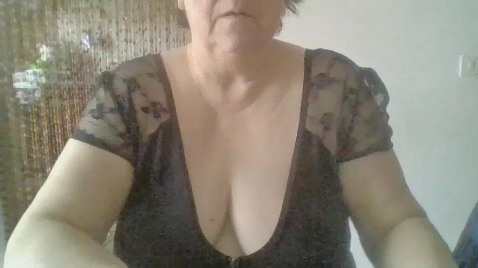cpl_porca50 on Cam4 