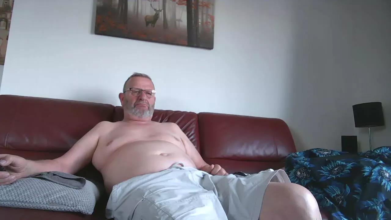 curvycock67 on Cam4 