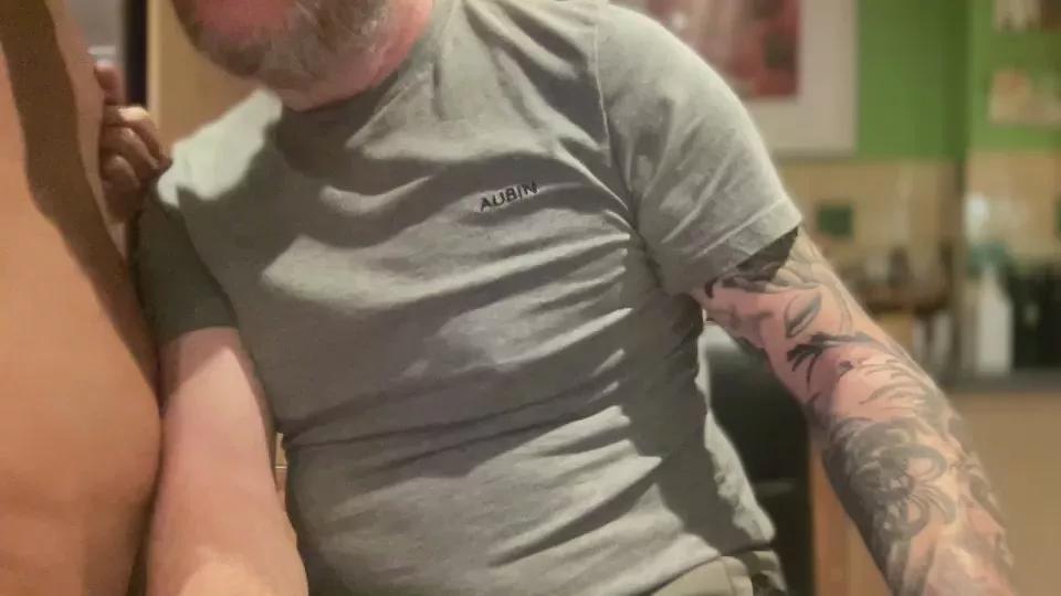 djhants on Cam4 
