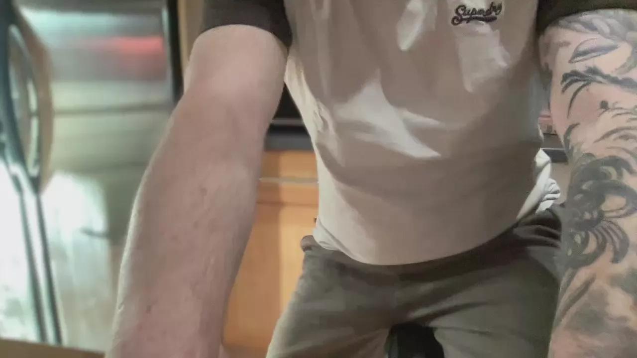 djhants on Cam4 