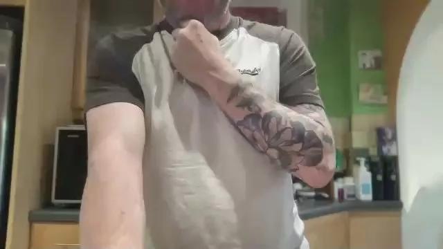 djhants on Cam4 