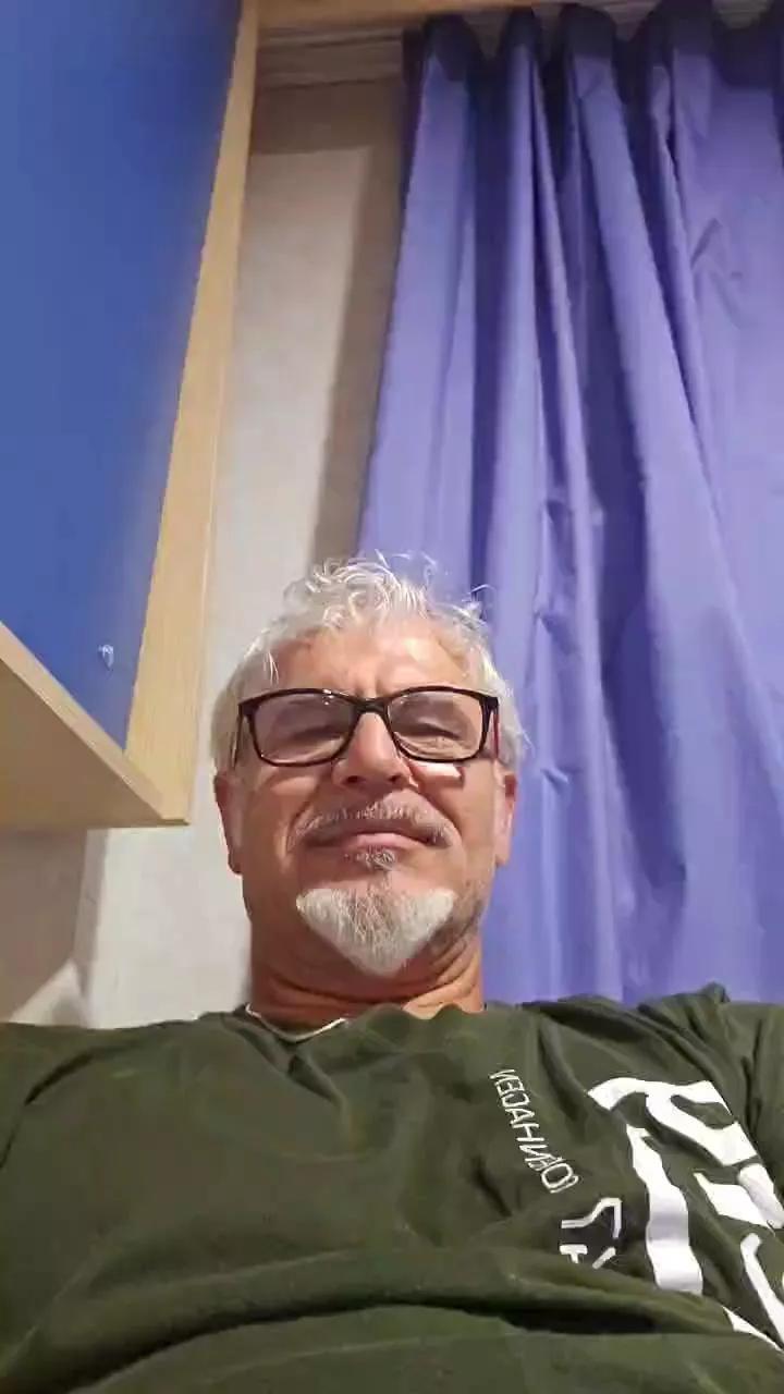 donopiacere on Cam4 