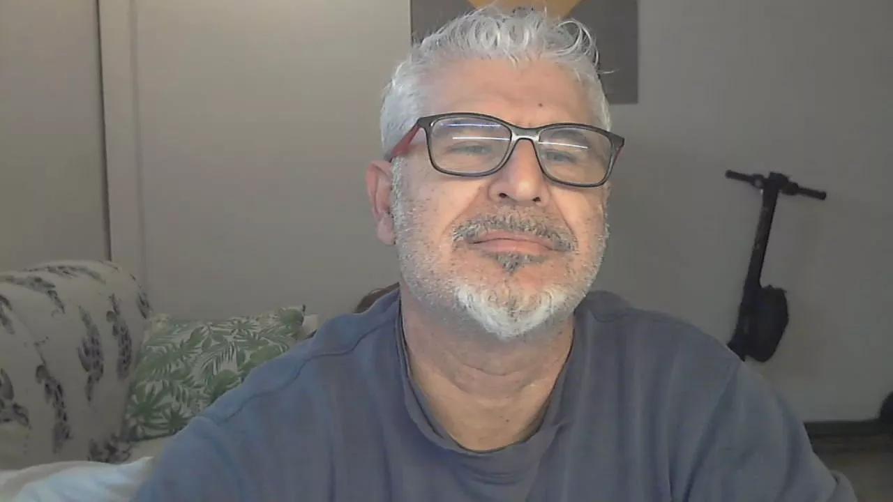 donopiacere on Cam4 