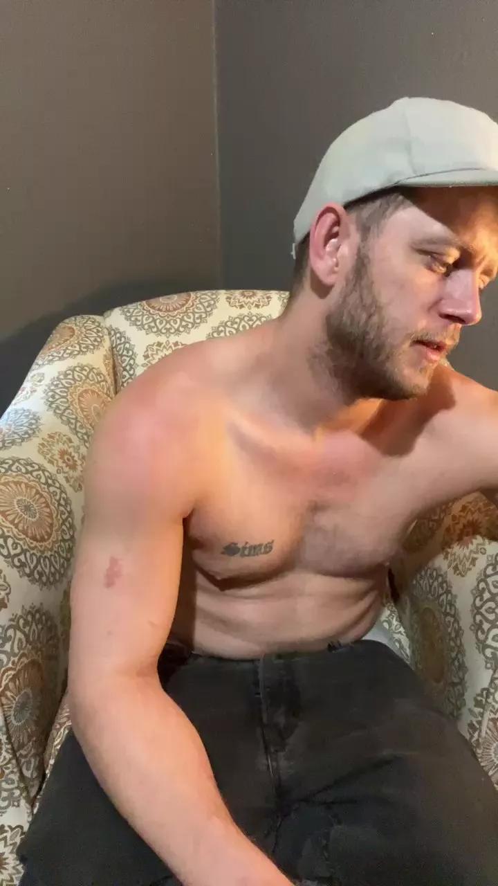 Dr_longDick91 on Cam4 