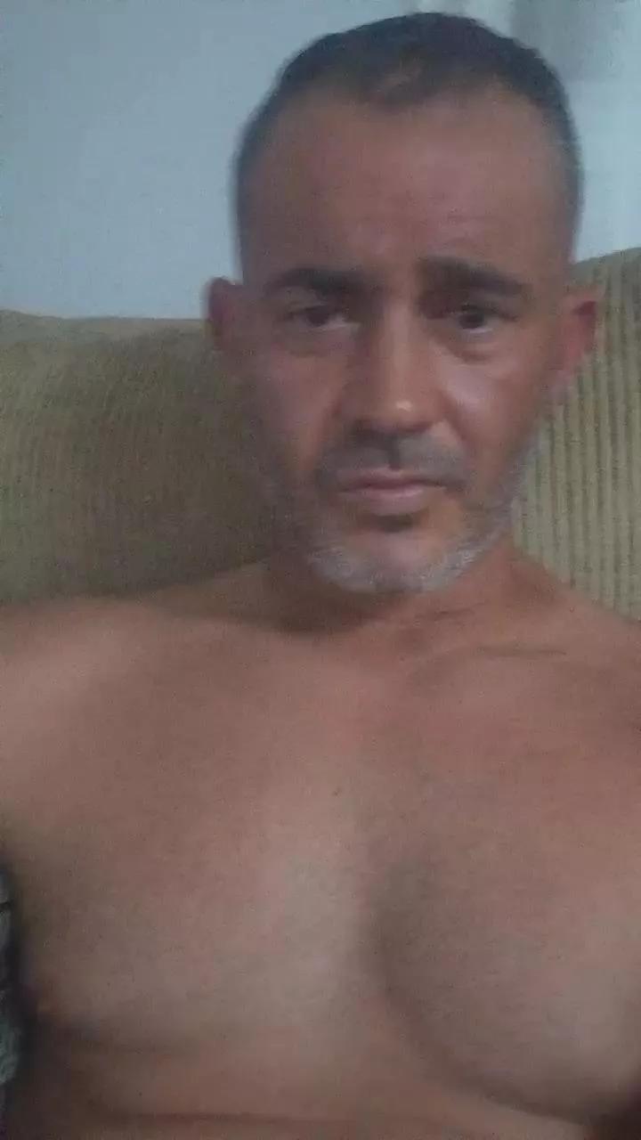 elgefe80 on Cam4 